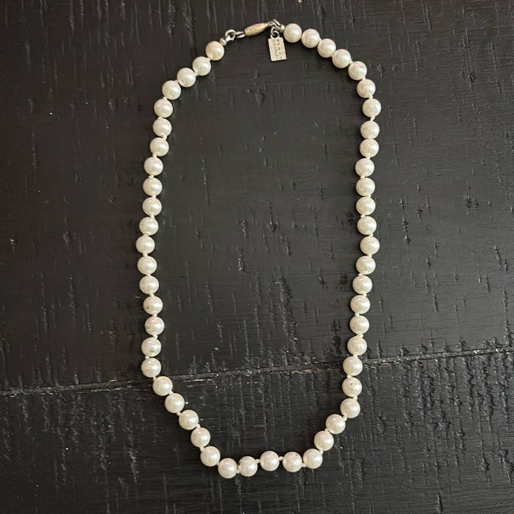 Vintage Tommy Hilfiger Faux Pearls Necklace Bridal Formal Wedding Casual